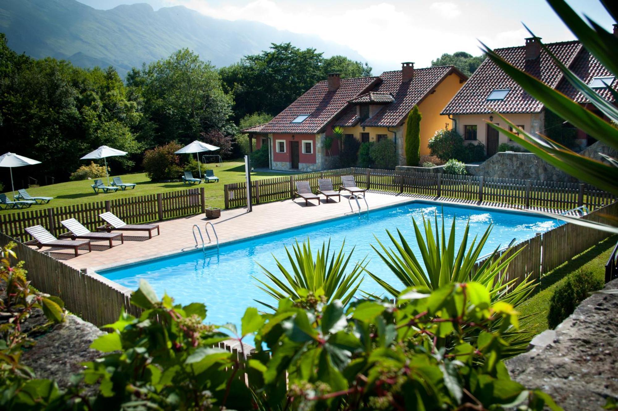 Hotel Rural La Lluriga La Galguera Exterior photo